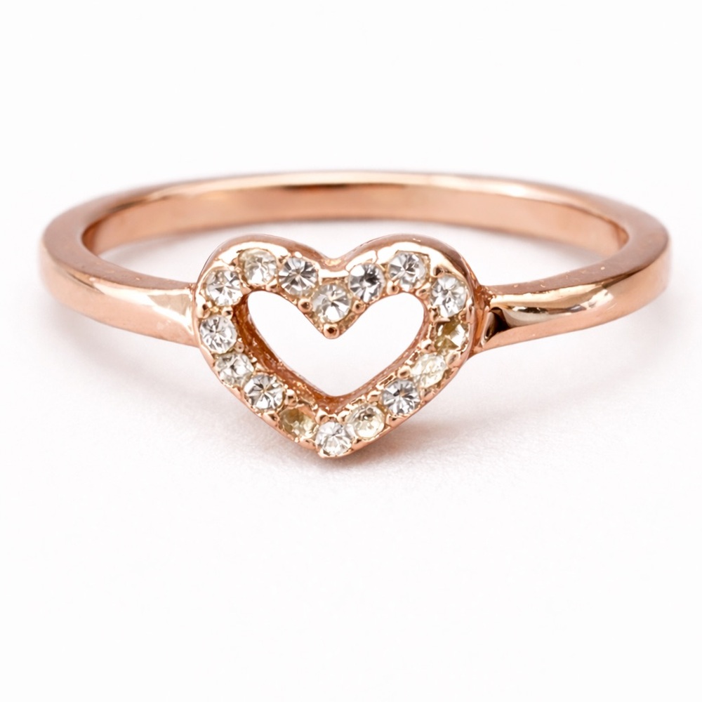 Rose Gold Heart Ring Sparkling Stones Heart CZ Band Dainty Romantic Jewelry 7.5